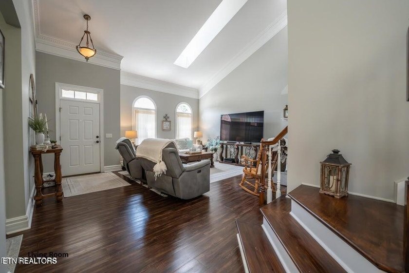 Don't miss out! Located just minutes from town. Like new town - photo 3