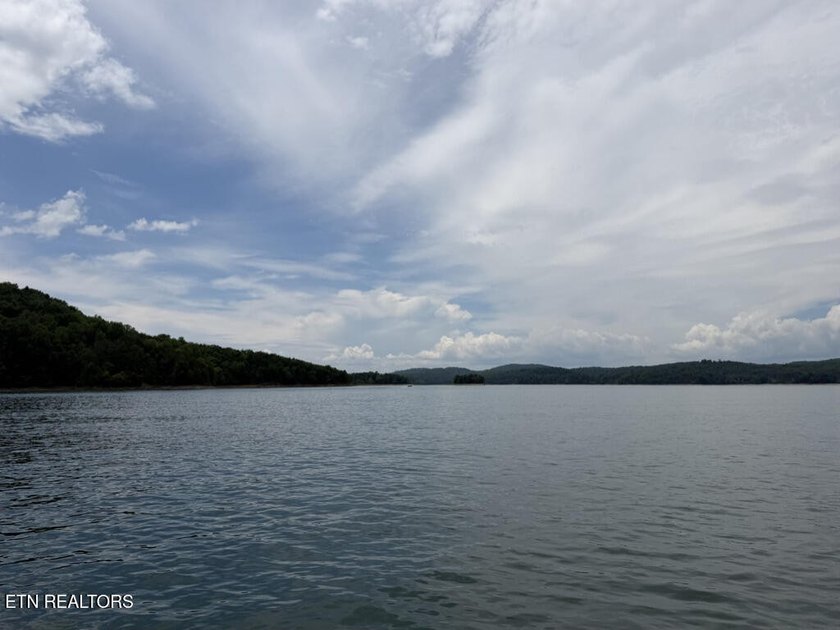 Stellar Long Range Norris Lake &amp; Mtn views await. If Sunsets are - photo 8