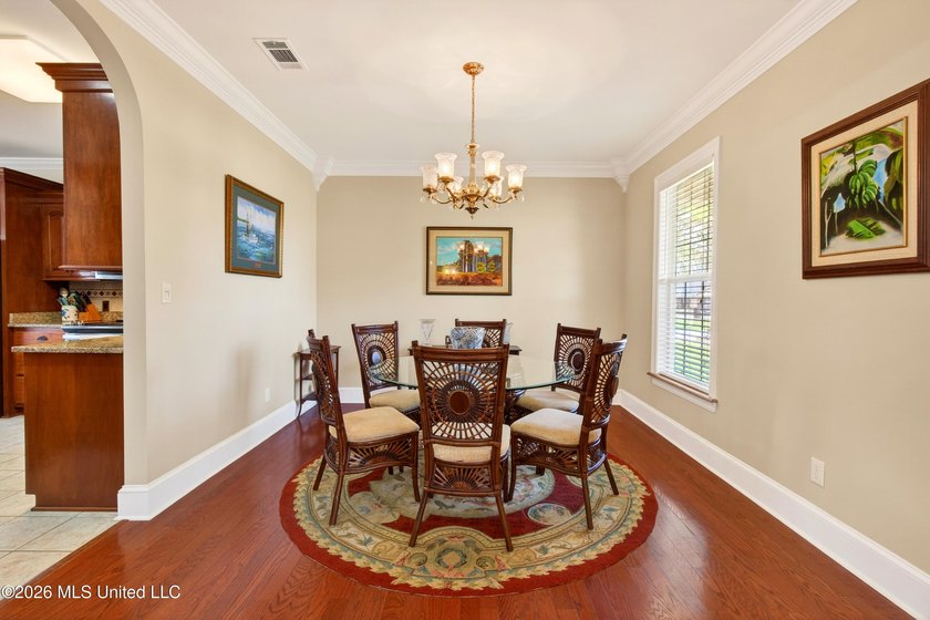 Located in the desirable Robinwood Village neighborhood in - photo 9