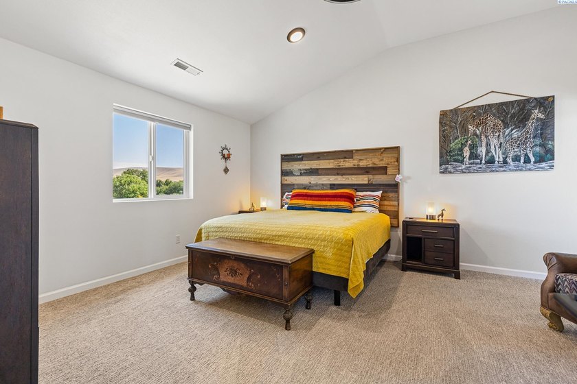MLS# 294328 What if I told you that you could have a 3000sf - photo 37