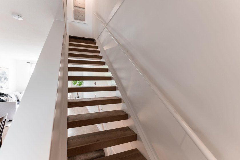 Located in the heart of Osprey Village steps to trails, shops - photo 9