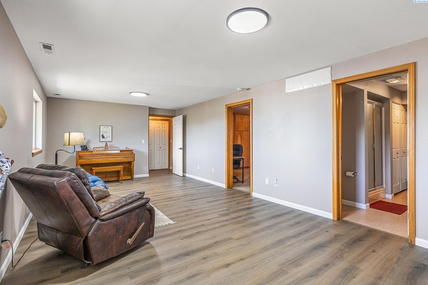 MLS# 294328 What if I told you that you could have a 3000sf - photo 40