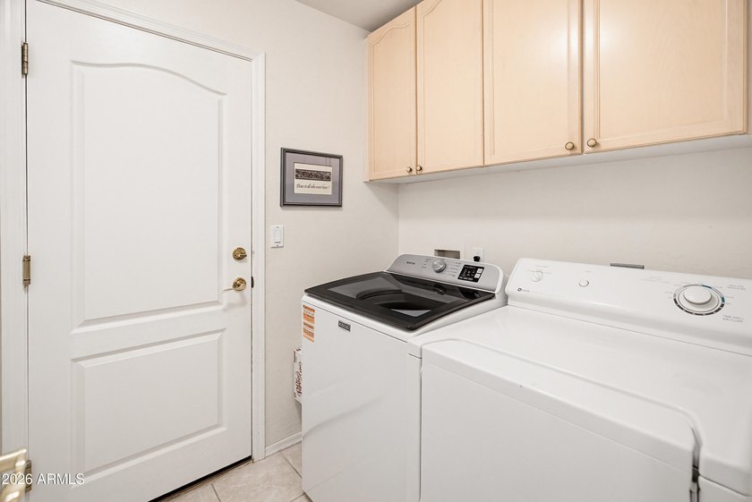 Nestled on a premium cul-de-sac lot in the coveted Saddleback at - photo 25