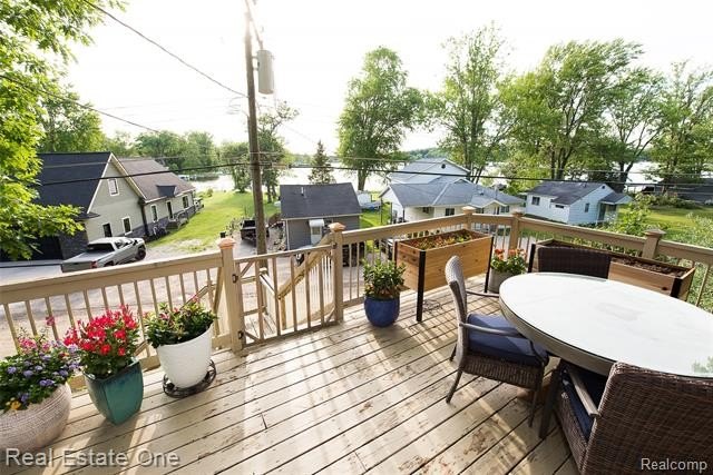 Contingent offer accepted-Buyer needs to sell home first. Other - photo 3