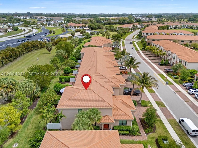 Welcome to gated living in the heart of Boca Raton. This - photo 46