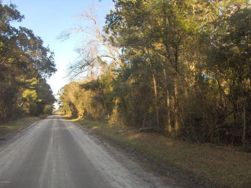 Building Lot Parcel B 3.395 Acres, Close to town, airport with - photo 5