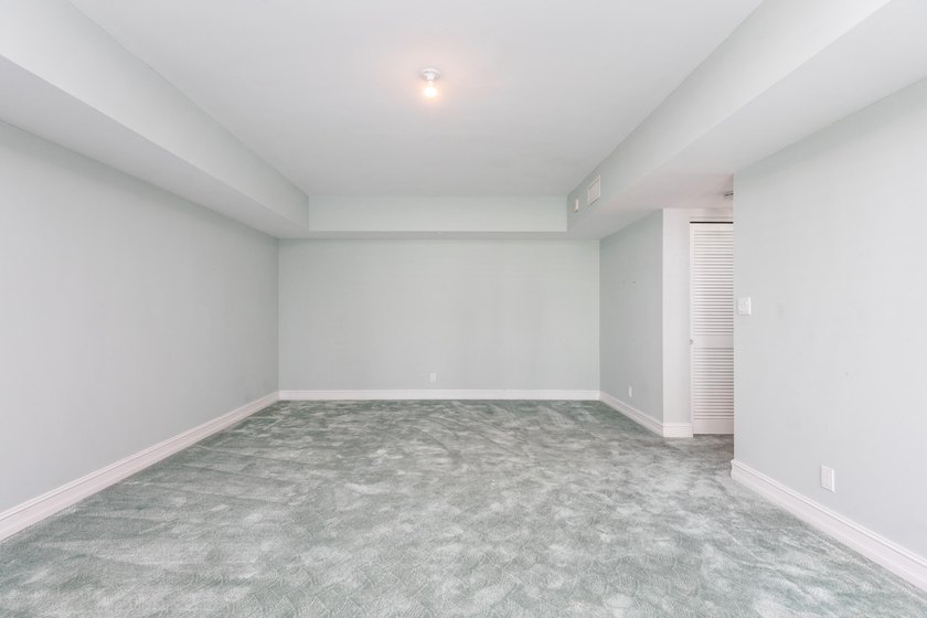Prime location in Mizner Village, Mizner Court is a gated - photo 16