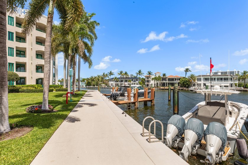 Prime location in Mizner Village, Mizner Court is a gated - photo 35