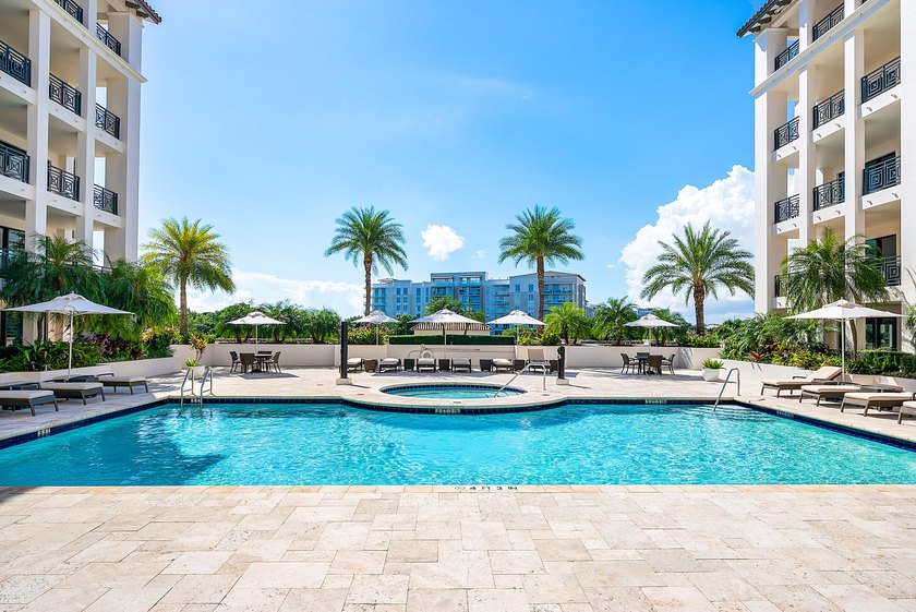 Experience rarified luxury in this newly completed, high-design - photo 52