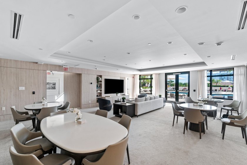 Experience rarified luxury in this newly completed, high-design - photo 60