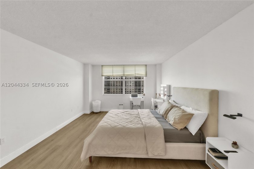 Luxury Views. Exceptional Value. Welcome Home. Wake up to - photo 11