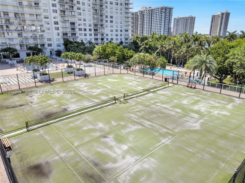Luxury Views. Exceptional Value. Welcome Home. Wake up to - photo 25