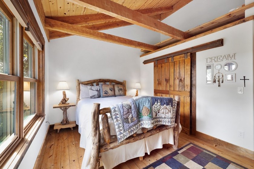 UNBELIEVABLE PRICE REDUCTION! *Mountain Views-Gated Community-In - photo 28