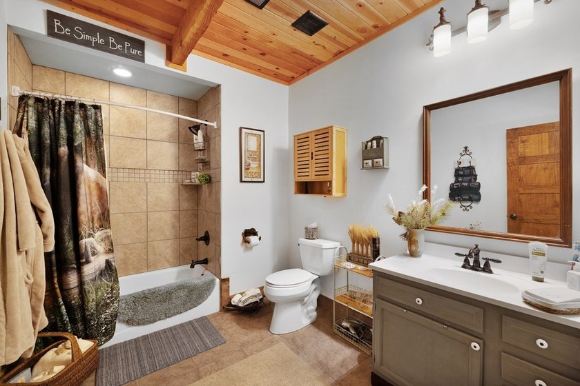 UNBELIEVABLE PRICE REDUCTION! *Mountain Views-Gated Community-In - photo 29