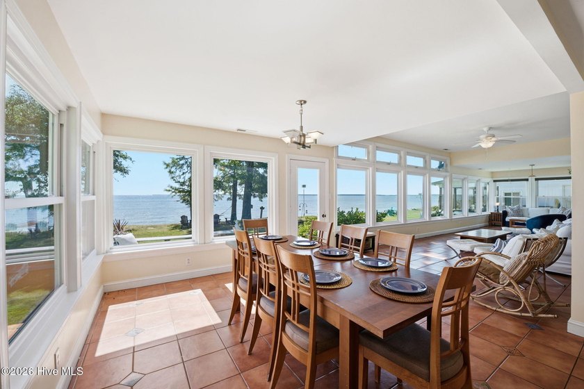 Welcome to your own private beachfront retreat on the shores of - photo 38