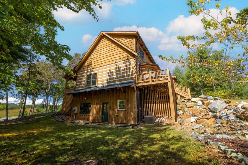 UNBELIEVABLE PRICE REDUCTION! *Mountain Views-Gated Community-In - photo 48