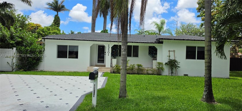 Completely renovated just 4 years ago with all work completed - photo 2