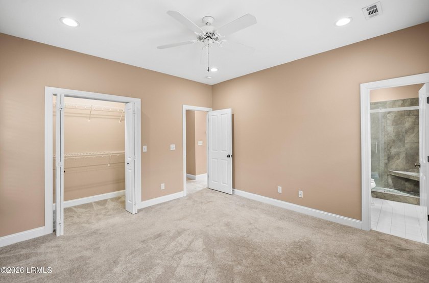 Well-positioned in-town property offering the convenience buyers - photo 22