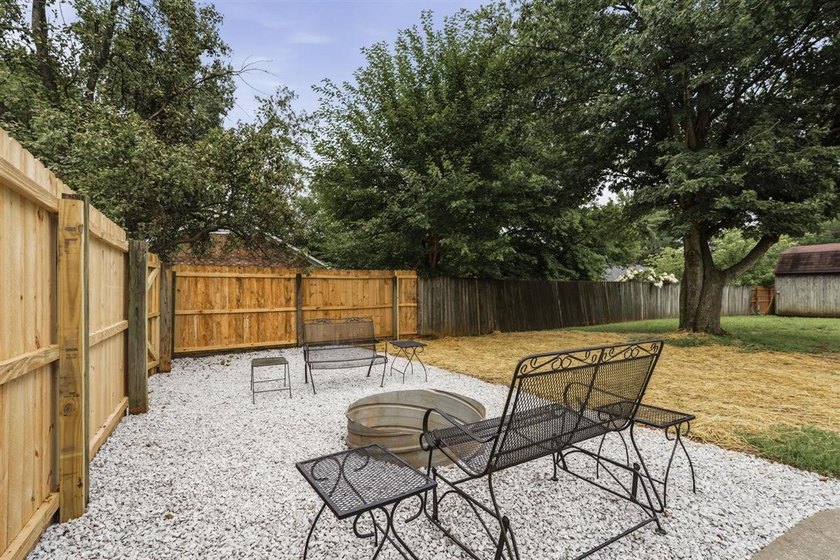 There's something special about an established neighborhood - - photo 23