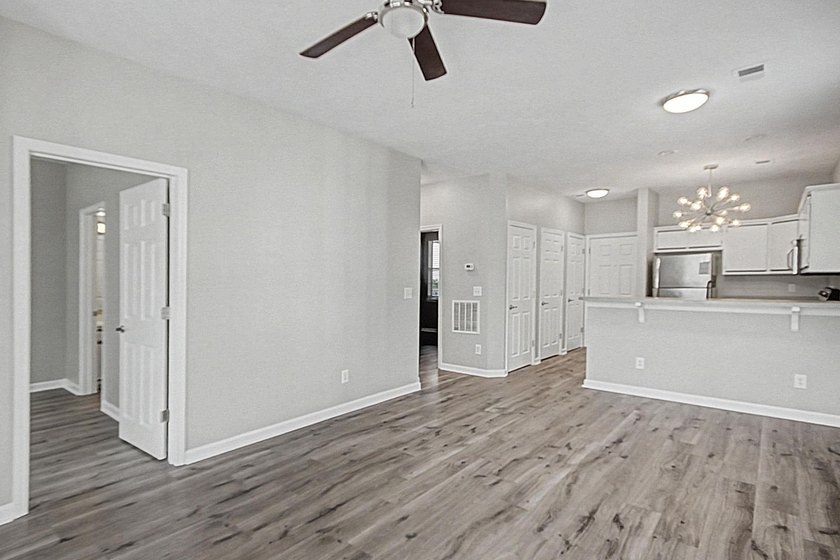 Welcome to this well-maintained and conveniently located - photo 14