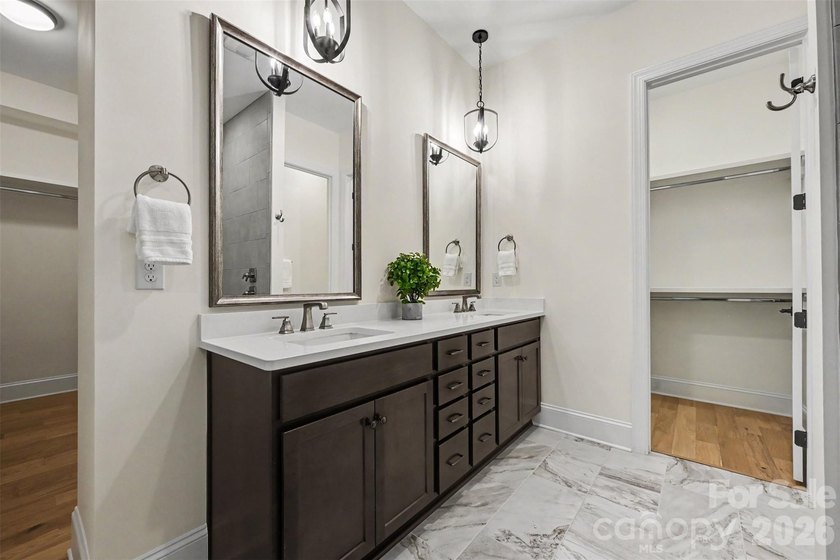 Move-in ready new construction in the gated lakefront community - photo 23