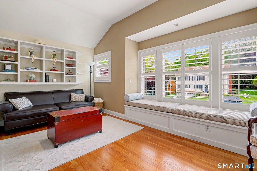 Don't miss out on this University area gem! This home offers a - photo 15