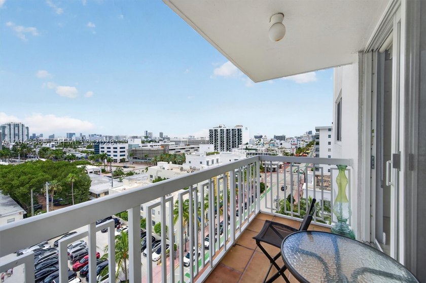 South of Fifth. Oceanfront. Sunset Views. Welcome to 401 Ocean - photo 3