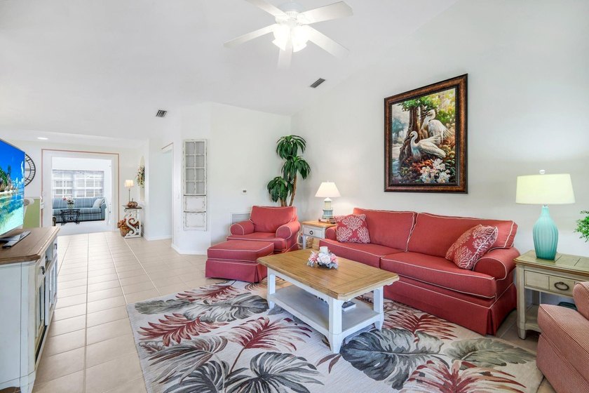 TURNKEY COACH HOME WITH PRESERVE VIEW IN COLONIAL COUNTRY CLUB! - photo 12