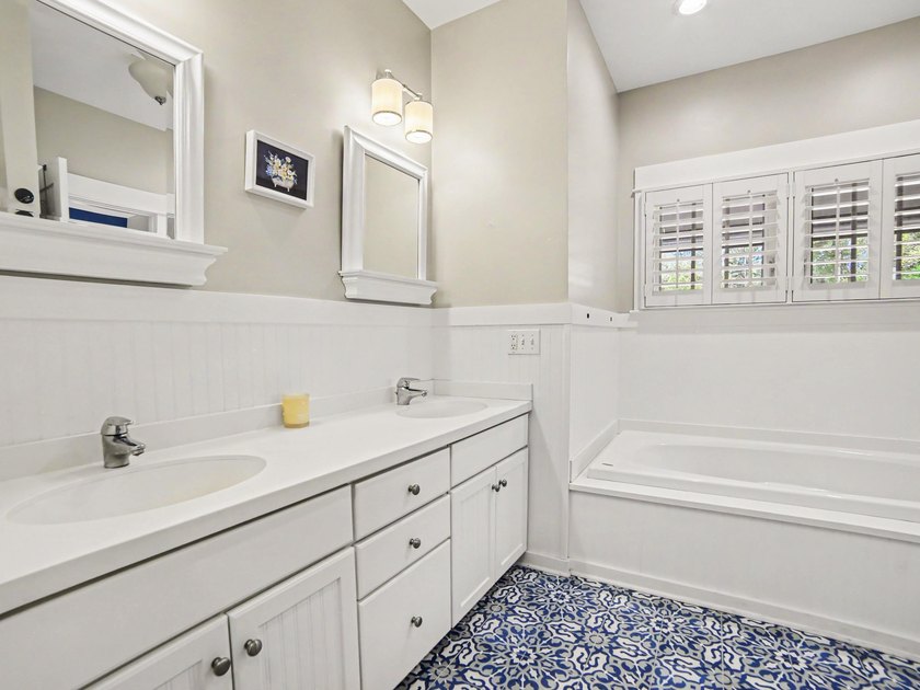 Welcome to The Cottages at Lites Woods in beautiful Pentwater -- - photo 22