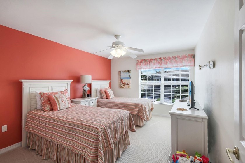 TURNKEY COACH HOME WITH PRESERVE VIEW IN COLONIAL COUNTRY CLUB! - photo 23