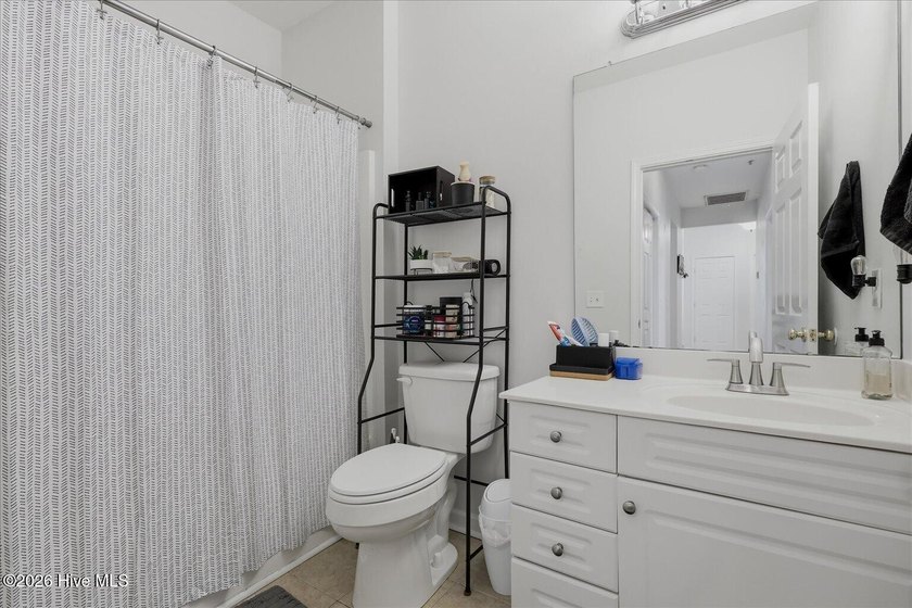 Beautiful 3-bedroom, 2-bath condo ideally located near the - photo 27