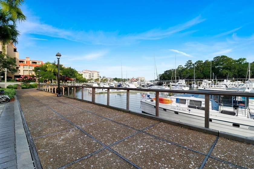 Prime luxury location on Hilton Head Island in the heart of - photo 34