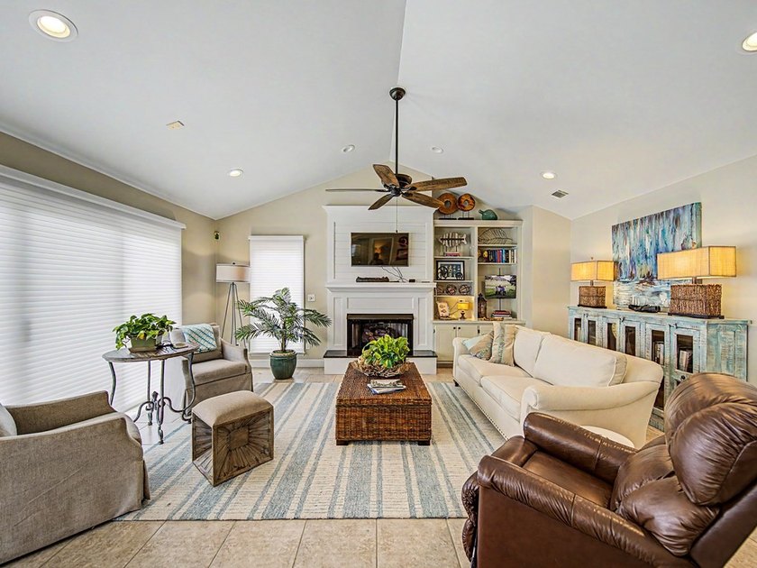 **All furnishings and the boat are included!!(2014 Hurricane - photo 34