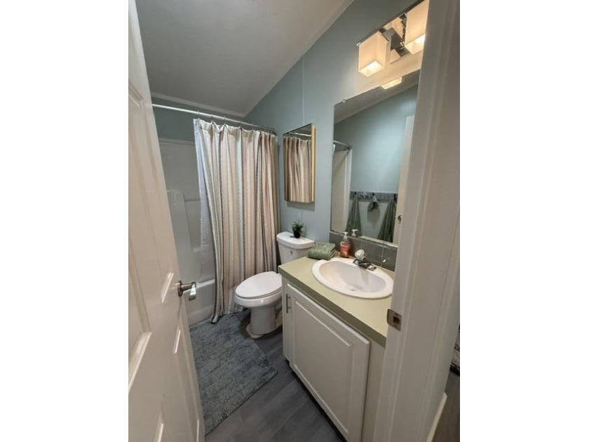 Welcome to this charming 2-bedroom, 2-bathroom residence located - photo 6