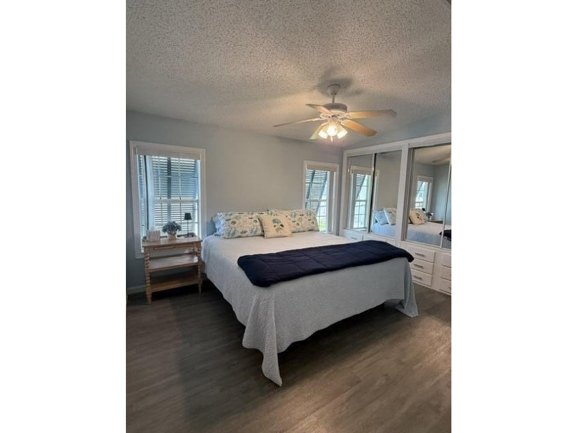 Welcome to this charming 2-bedroom, 2-bathroom residence located - photo 7