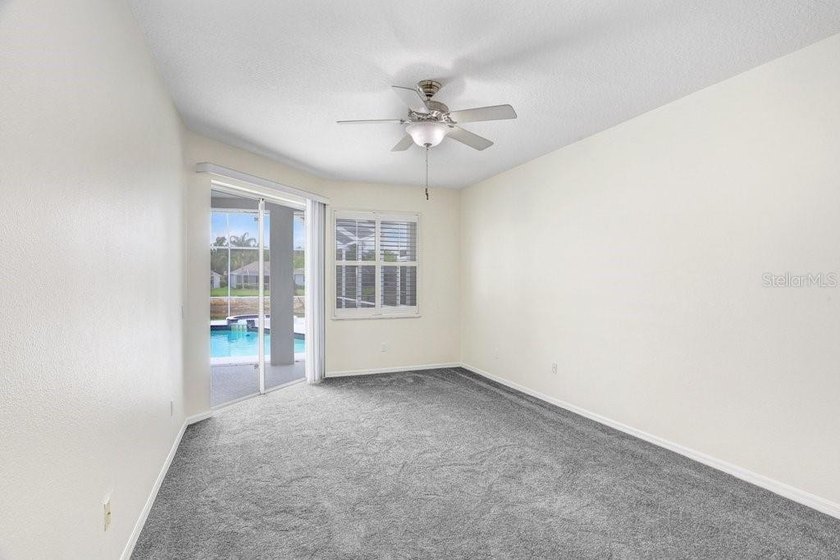 Welcome to this beautifully maintained 4-bedroom, 3-bath pool - photo 11