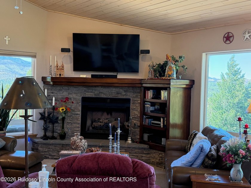 BREATHTAKING SIERRA BLANCA VIEWS! This custom, one-owner 3BD/3BA - photo 17