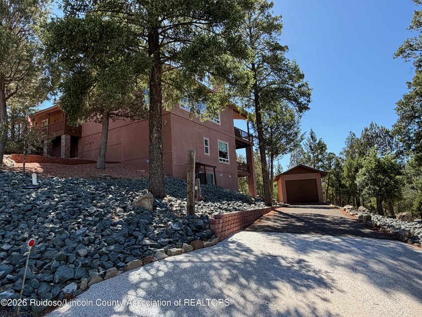 BREATHTAKING SIERRA BLANCA VIEWS! This custom, one-owner 3BD/3BA - photo 48