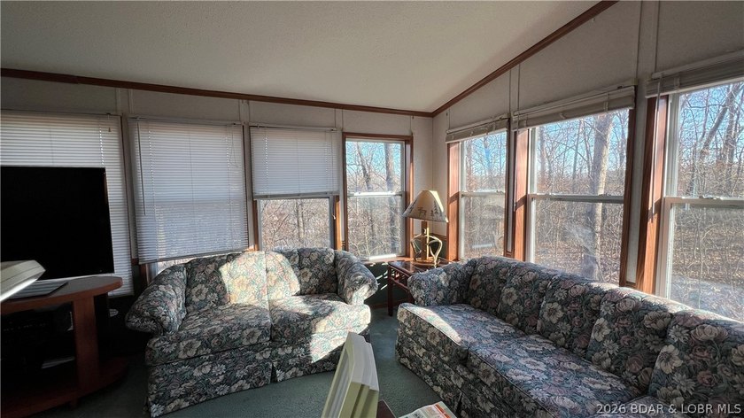 Discover the perfect blend of privacy and convenience with this - photo 21
