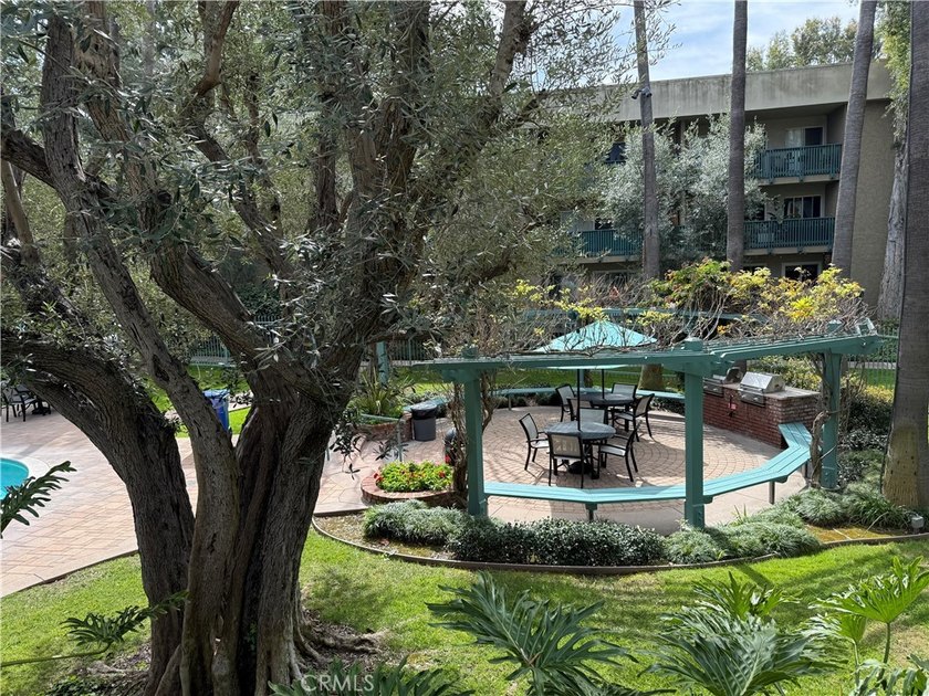 Resort Style Living at Stoneybrook Villas. Your Private Oasis - photo 28