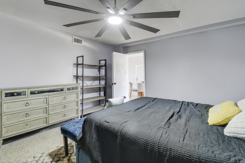 The ultimate beach house-look at your watch, and in just three - photo 8