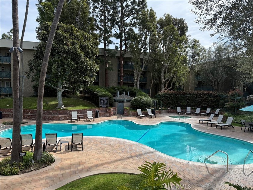 Resort Style Living at Stoneybrook Villas. Your Private Oasis - photo 48