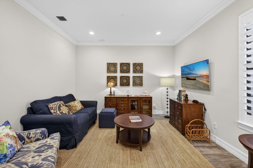 Welcome to your own slice of paradise in this beautifully - photo 23