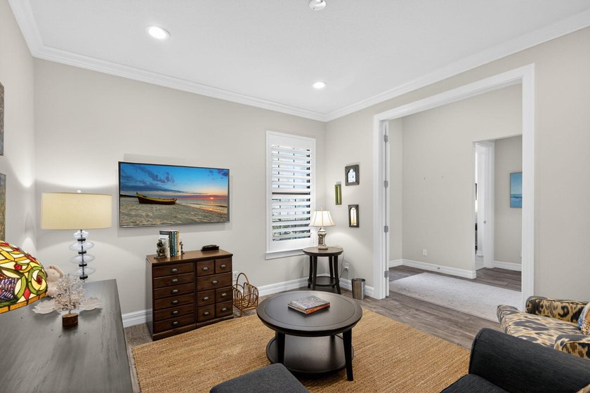 Welcome to your own slice of paradise in this beautifully - photo 24