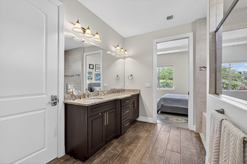Welcome to your own slice of paradise in this beautifully - photo 37