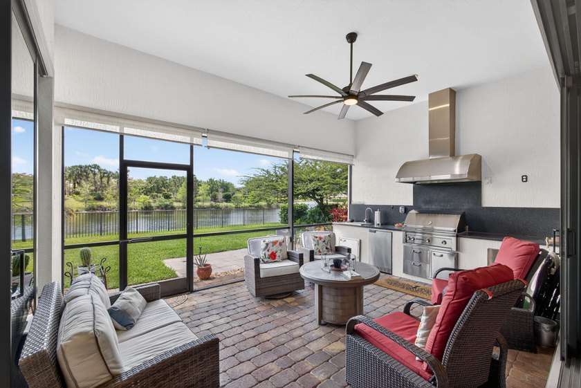 Welcome to your own slice of paradise in this beautifully - photo 48