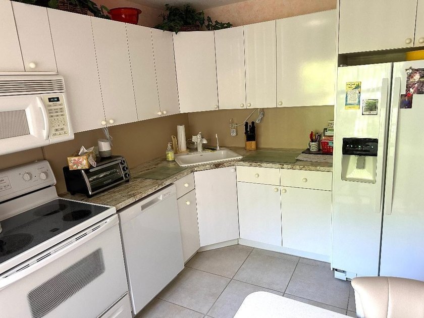 Welcome to resort style non membership adult living in the - photo 4