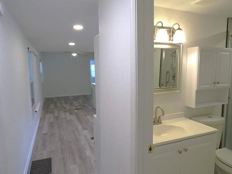 Turnkey Ready Comfortable Open Floor Plan. Bedrooms are on - photo 11