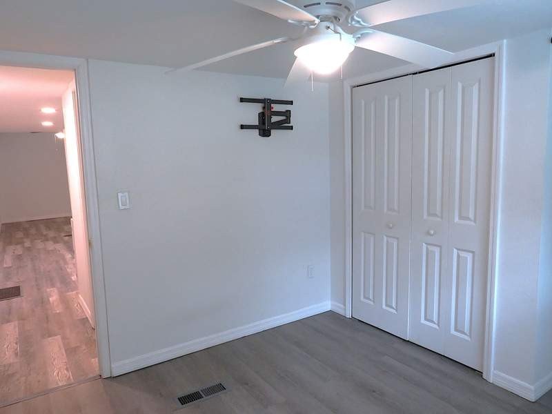 Turnkey Ready Comfortable Open Floor Plan. Bedrooms are on - photo 12