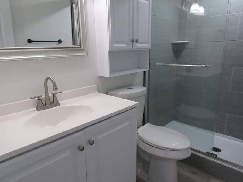 Turnkey Ready Comfortable Open Floor Plan. Bedrooms are on - photo 14